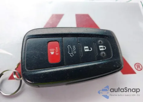 2021 Toyota Rav4 Xle Premium z USA, uszkodzony, nr VIN 2T3C1RFV5MC172349